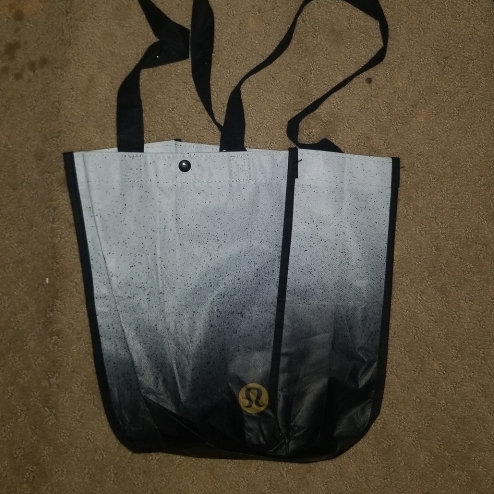 flagship lululemon bag